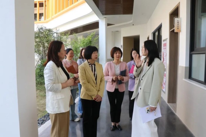 舟山市普陀区沈家门第一初级中学+任珊红青少年心理健康实地调研3.JPG
